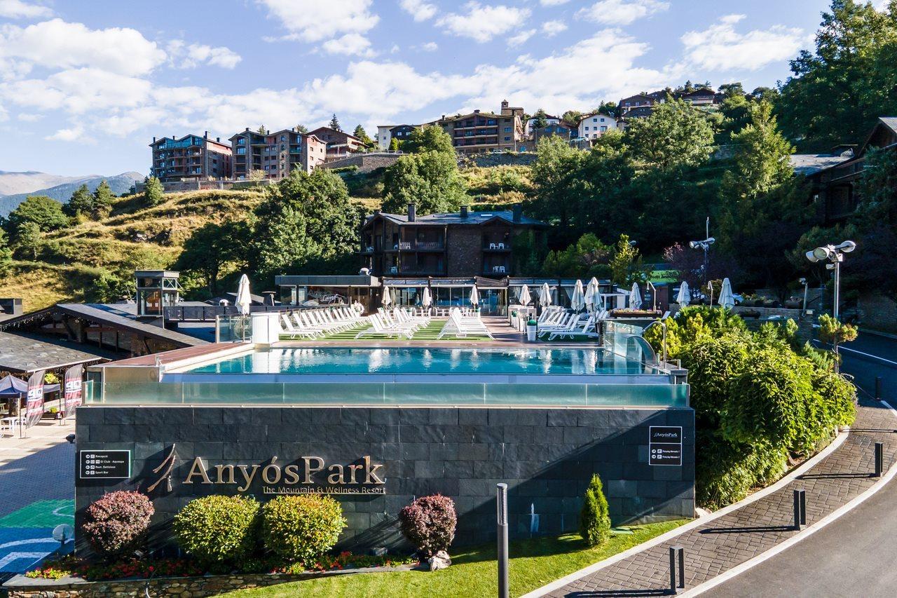 Aparthotel Anyospark Mountain & Wellness Resort La Massana Bagian luar foto