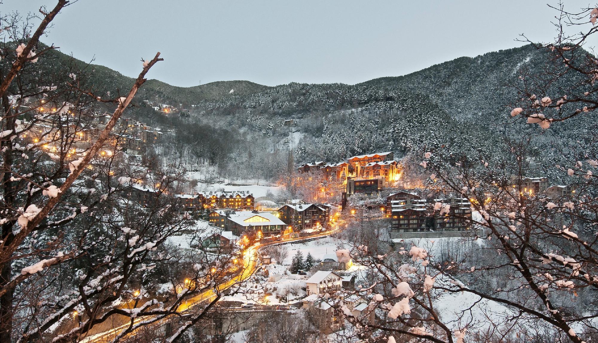 Aparthotel Anyospark Mountain & Wellness Resort La Massana Bagian luar foto