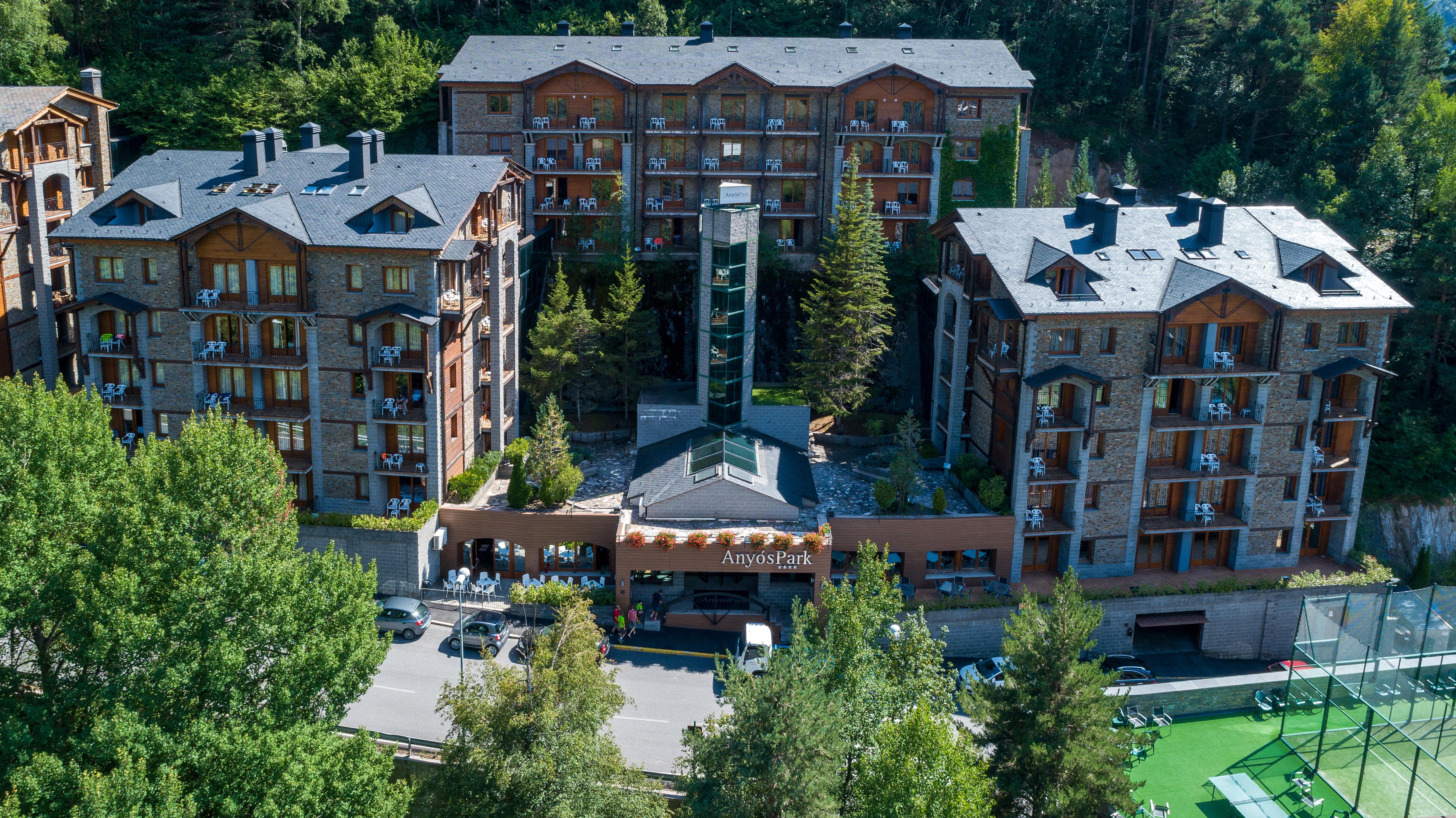 Aparthotel Anyospark Mountain & Wellness Resort La Massana Bagian luar foto