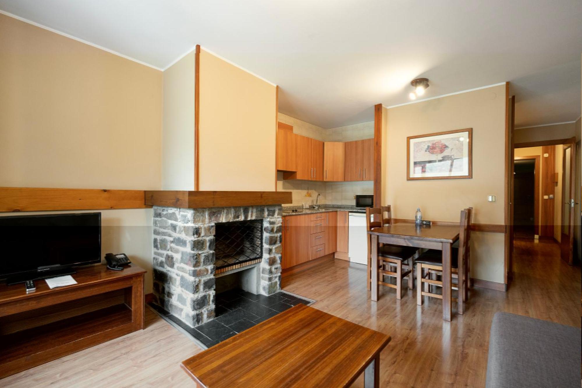 Aparthotel Anyospark Mountain & Wellness Resort La Massana Bagian luar foto